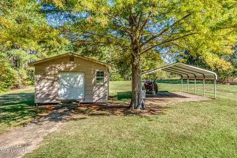 Exterior - 254 Waldrop Rd, Flora, MS 39071 photo 13 of 13