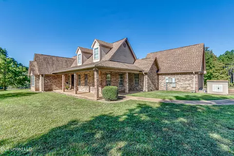 Exterior - 254 Waldrop Rd, Flora, MS 39071 photo 4 of 13