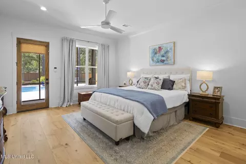 Bedroom - 413 W Oak Cir, Madison, MS 39110 photo 1 of 6