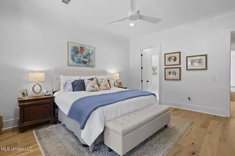 Bedroom - 413 W Oak Cir, Madison, MS 39110 photo 2 of 6