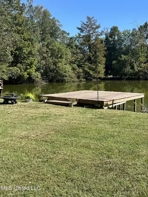 View/Area - 152 Mayhall Dr, Lucedale, MS 39452 photo 2 of 2