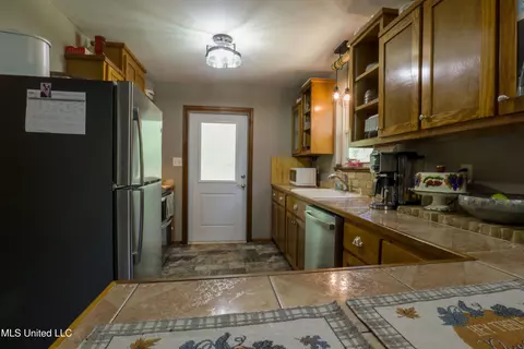 Kitchen - 152 Mayhall Dr, Lucedale, MS 39452 photo 1 of 2
