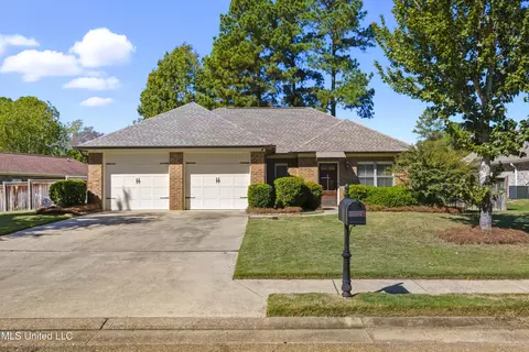112 Hampton Rdg, Madison, MS 39110