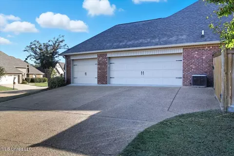 334 Gladeview Pl, Brandon, MS 39047 photo 4