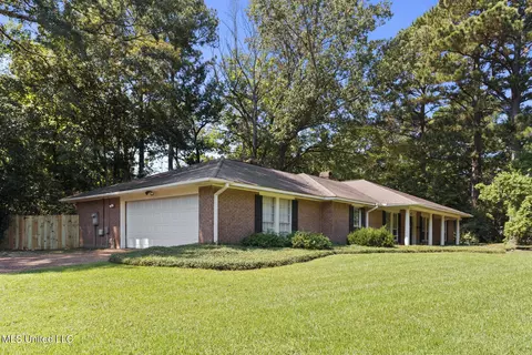 Exterior - 5485 River Thames Rd, Jackson, MS 39211 photo 4 of 4