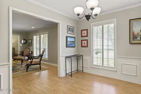 Dining - 5485 River Thames Rd, Jackson, MS 39211 photo 1 of 3