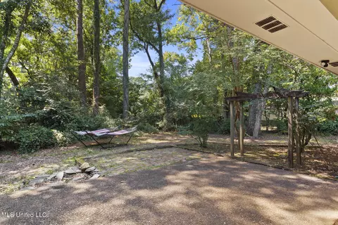 Exterior - 5485 River Thames Rd, Jackson, MS 39211 photo 3 of 4