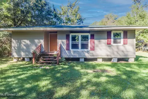 7033 Longridge Rd, Long Beach, MS 39560