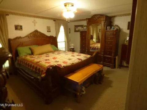 1055 Summer Oak Ln, Summit, MS 39666 photo 5