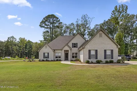 301 Leland Dr, Brandon, MS 39042