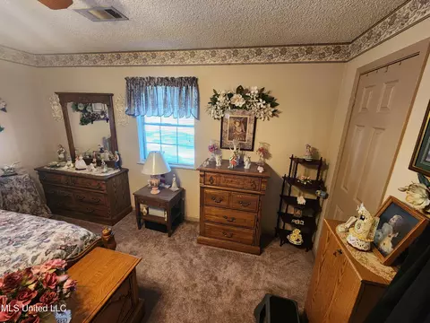 Bedroom - 951 Wetonga Ln, Hernando, MS 38632 photo 3 of 5