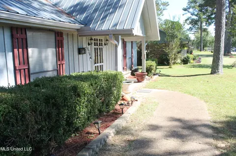 Other - 434 Crider Dr, Brookhaven, MS 39601 photo 5 of 5