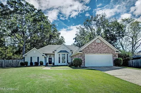 105 Concord Pl, Madison, MS 39110