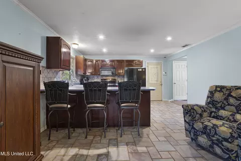 7116 Elder Ferry Rd, Moss Point, MS 39563 photo 9