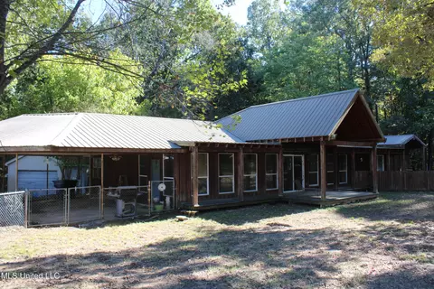 Exterior - 51 Connie Dr, Pope, MS 38658 photo 3 of 11