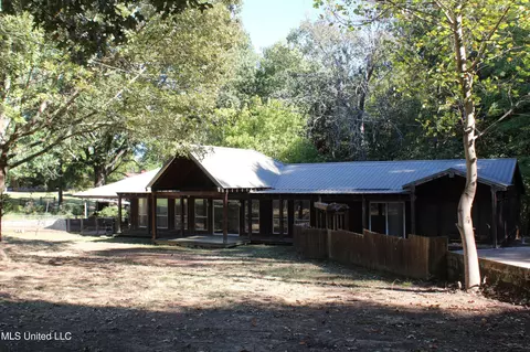 Exterior - 51 Connie Dr, Pope, MS 38658 photo 10 of 11