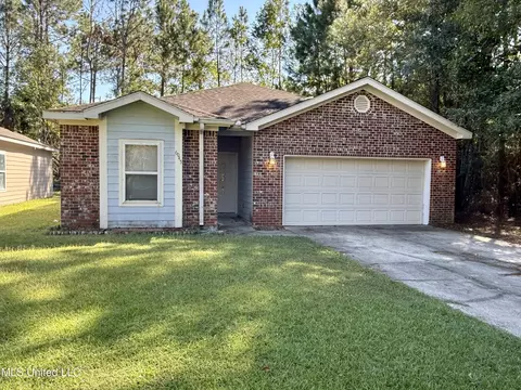 6045 W Clay St, Bay Saint Louis, MS 39520