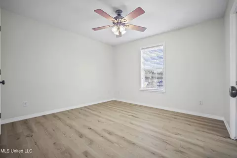 Bedroom - 215 Holland Rd, Lucedale, MS 39452 photo 2 of 4