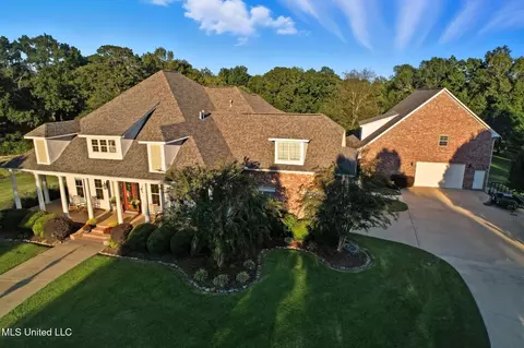 Exterior - 1119 Milltowne Dr, Wesson, MS 39191 photo 5 of 21