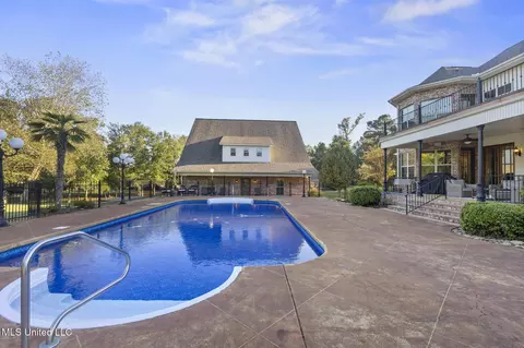 Exterior - 1119 Milltowne Dr, Wesson, MS 39191 photo 18 of 21