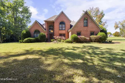 5045 Saint Andrews Cv, Olive Branch, MS 38654
