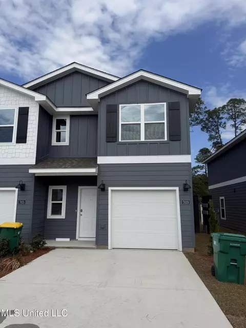 7829 Reagan Ct, Ocean Springs, MS 39564