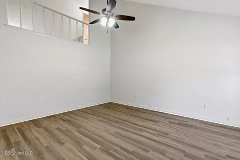 Living - 3019 Willow Dr, Brandon, MS 39042 photo 1 of 4