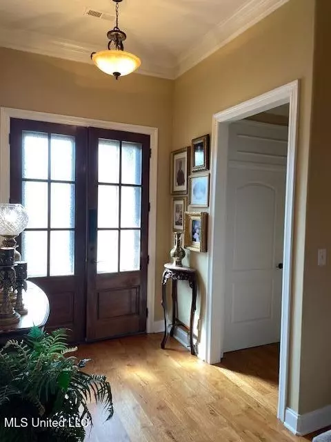 Entry Way - 1448 S Notting Hl, Hernando, MS 38632 photo 1 of 2