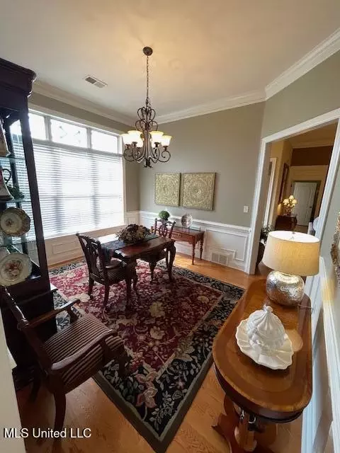 Dining - 1448 S Notting Hl, Hernando, MS 38632 photo 2 of 2