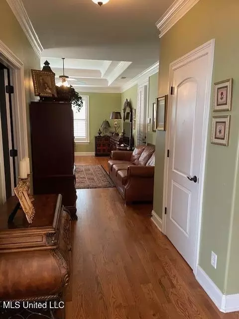 Entry Way - 1448 S Notting Hl, Hernando, MS 38632 photo 2 of 2