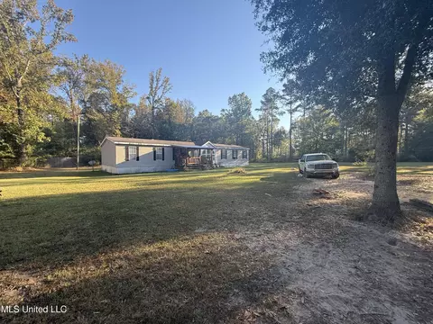 210 Lee Anderson, Lucedale, MS 39452 photo 2