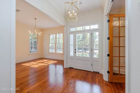 Entry Way - 158 Reunion Blvd, Madison, MS 39110 photo 1 of 3