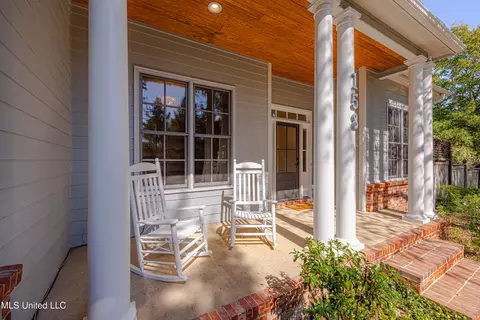 Exterior - 158 Reunion Blvd, Madison, MS 39110 photo 5 of 15