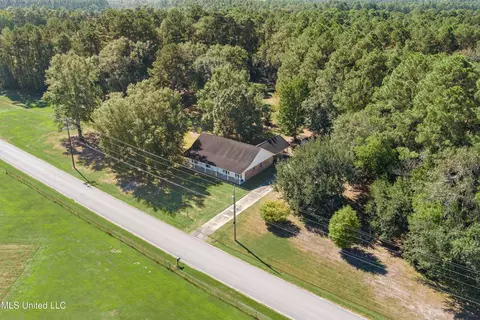 View/Area - 14505 Wolf Ridge Rd, Moss Point, MS 39562 photo 1 of 3
