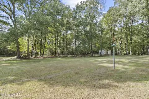 Exterior - 18899 Midway Rd, Terry, MS 39170 photo 9 of 11
