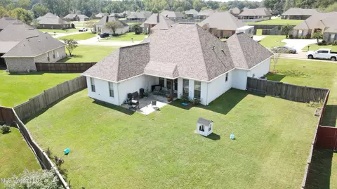 View/Area - 106 Trailbridge Way, Canton, MS 39046 photo 1 of 2