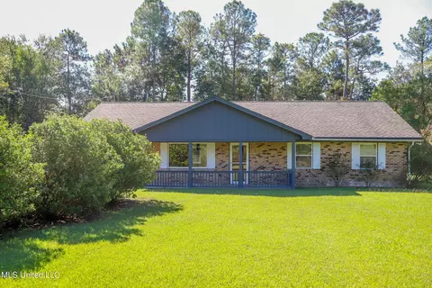 15469 Dobson Rd, Biloxi, MS 39532 photo 1