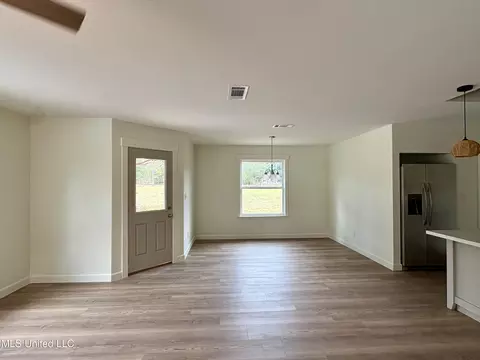 Living - 118 Albert Davis Rd, Lucedale, MS 39452 photo 1 of 2