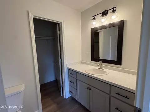 Bath - 118 Albert Davis Rd, Lucedale, MS 39452 photo 1 of 3