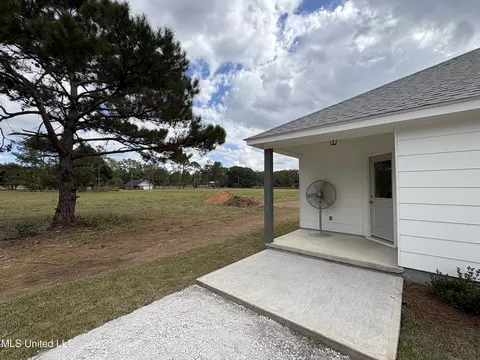Exterior - 118 Albert Davis Rd, Lucedale, MS 39452 photo 6 of 6