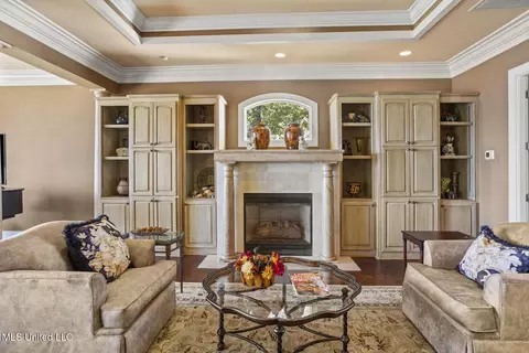 Living - 106 Colony Crown, Brandon, MS 39047 photo 5 of 6