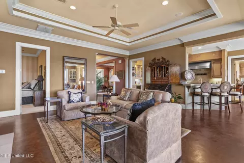 Living - 106 Colony Crown, Brandon, MS 39047 photo 6 of 6