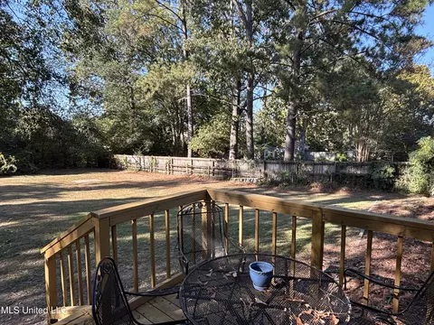Exterior - 149 Stonegate Dr, Madison, MS 39110 photo 5 of 8