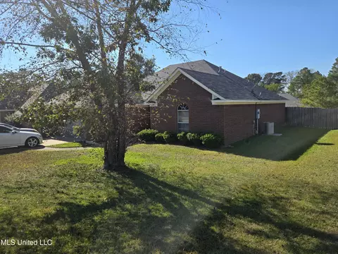 Exterior - 3208 Ryan Cv, Byram, MS 39272 photo 2 of 6