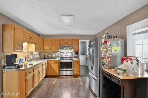 12 County Rd #8121, Rienzi, MS 38865 photo 6