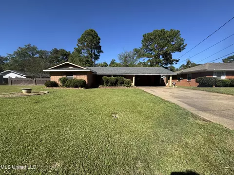 3580 Holmes Ave, Jackson, MS 39213