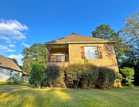 4550 Ridgewood Rd, Jackson, MS 39211