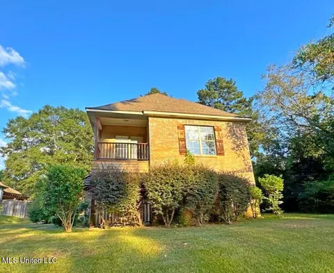 Exterior - 4550 Ridgewood Rd, Jackson, MS 39211 photo 3 of 3