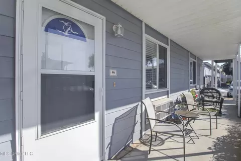 1664 Beach Blvd #46, Biloxi, MS 39531