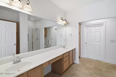 Bath - 720 Independence Blvd, Flowood, MS 39232 photo 1 of 3